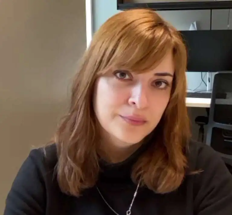 Portrait of Maryam Valian